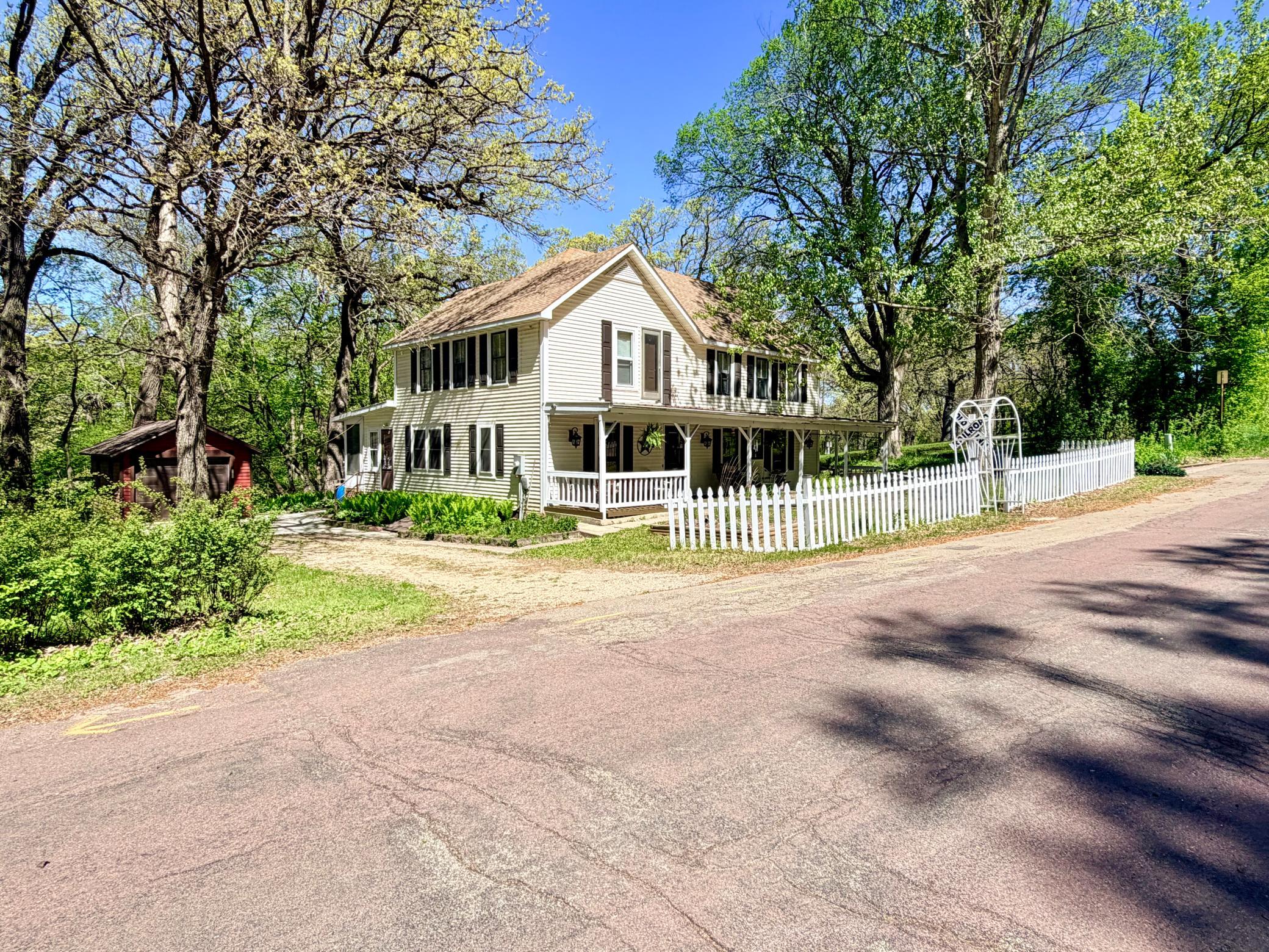219 Moore Street Jackson MN 56143