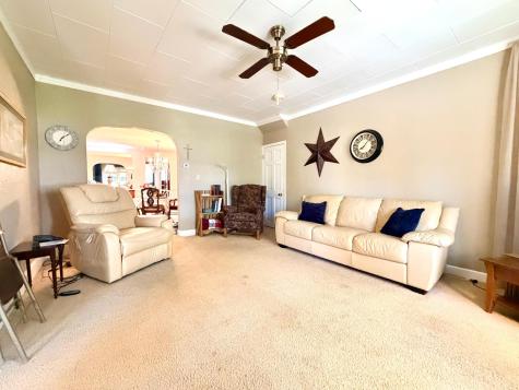 219 Moore Street Jackson MN 56143