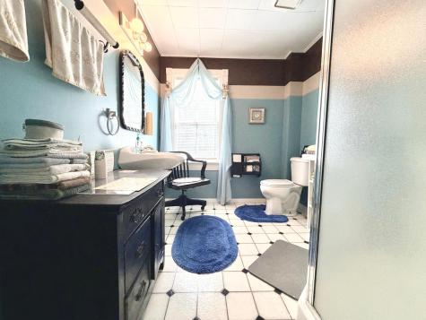 219 Moore Street Jackson MN 56143