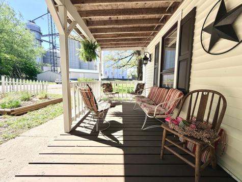 219 Moore Street Jackson MN 56143