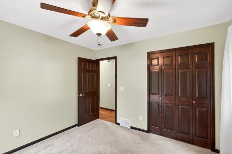 1340 Balsam Street E Eagan MN 55123
