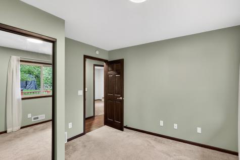 1340 Balsam Street E Eagan MN 55123