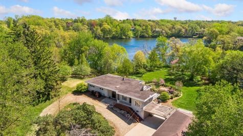 5900 Zehnder Road Sunfish Lake MN 55077