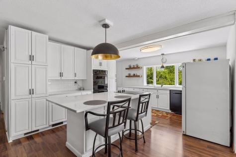 5900 Zehnder Road Sunfish Lake MN 55077