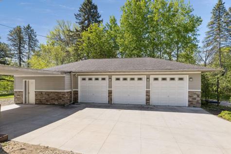 5900 Zehnder Road Sunfish Lake MN 55077