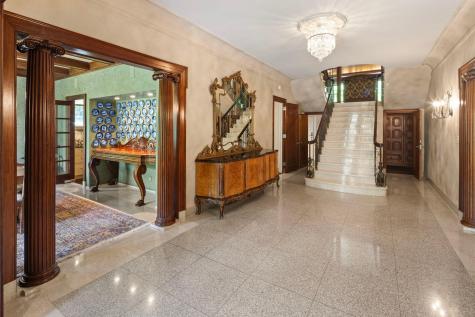 4649 E Lake Harriet Parkway Minneapolis MN 55419