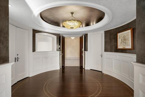 4649 E Lake Harriet Parkway Minneapolis MN 55419