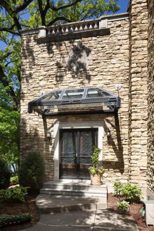 4649 E Lake Harriet Parkway Minneapolis MN 55419