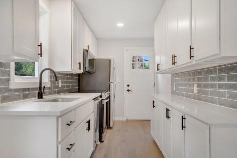 100 Warner Avenue S Mahtomedi MN 55115