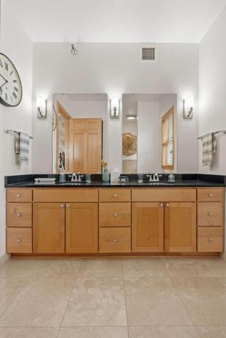 633 Dayton Avenue Saint Paul MN 55104