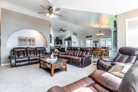 24864 Tri Lakes Drive Pelican Rapids MN 56572