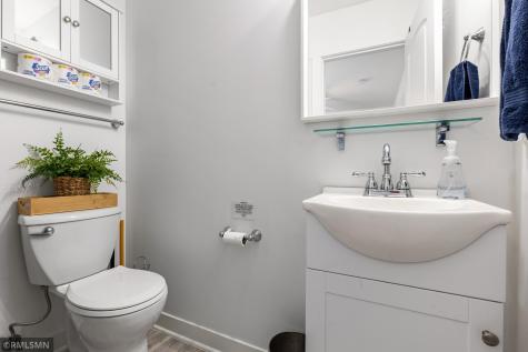 28584 Lakewood Drive NW Isanti MN 55040