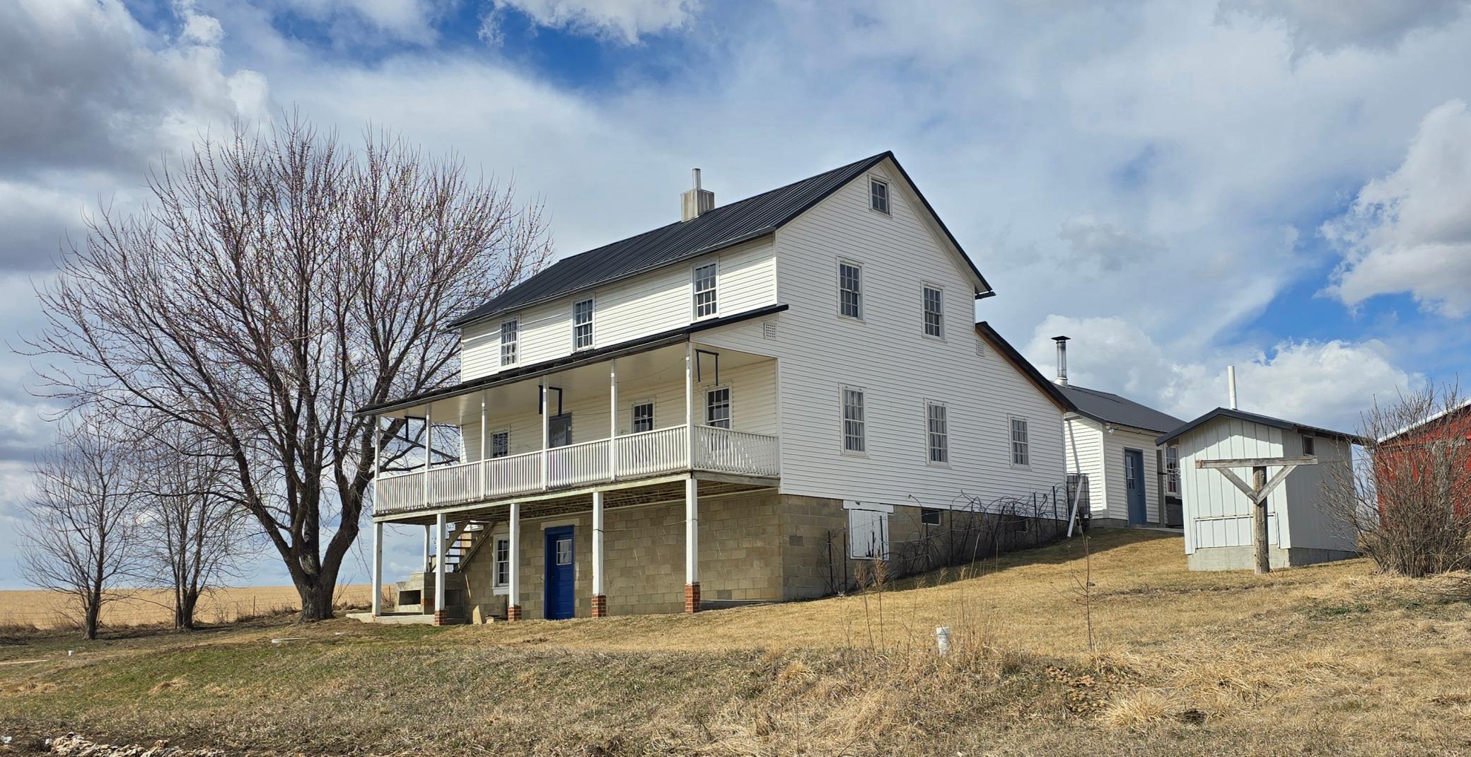 39601 County 18 Amherst Twp MN 55922