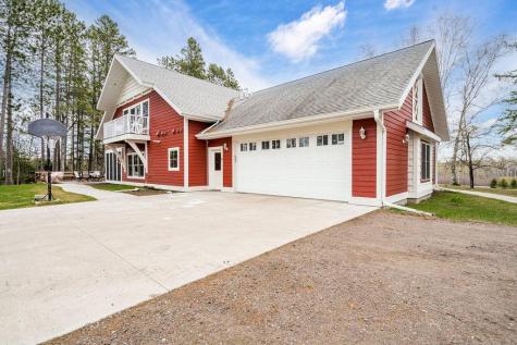 5831 Ratika Road Duluth MN 55810