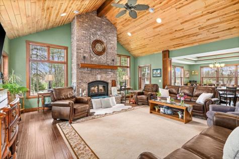 5831 Ratika Road Duluth MN 55810