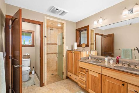 5831 Ratika Road Duluth MN 55810