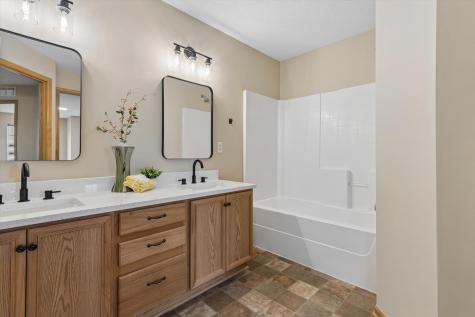 17232 Encina Path Farmington MN 55024