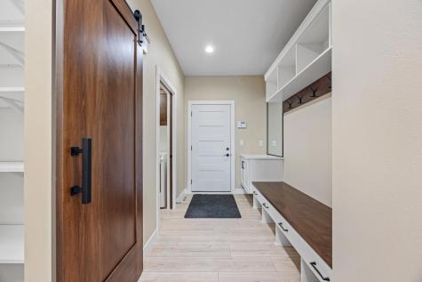 6833 Sunrise Point Horace ND 58047