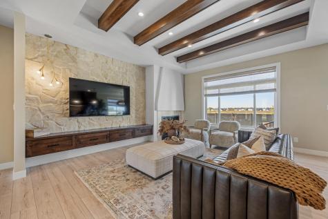 6833 Sunrise Point Horace ND 58047