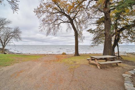 8304 Tuxedo Road Onamia MN 56359