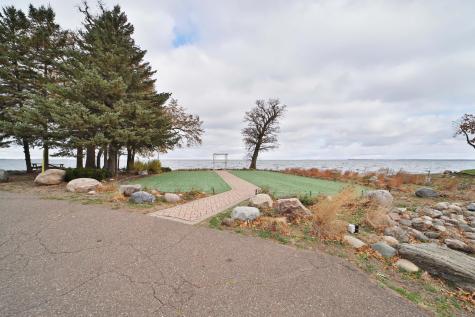 8304 Tuxedo Road Onamia MN 56359