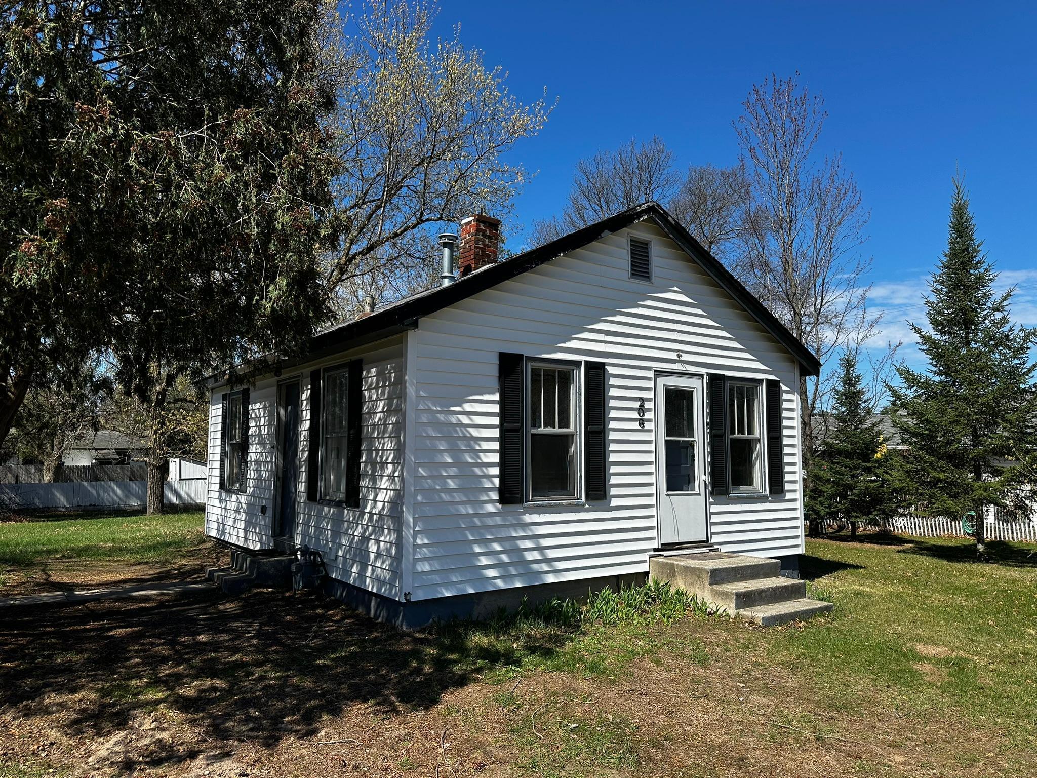 206 SW 7th Street Brainerd MN 56401