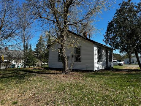206 SW 7th Street Brainerd MN 56401