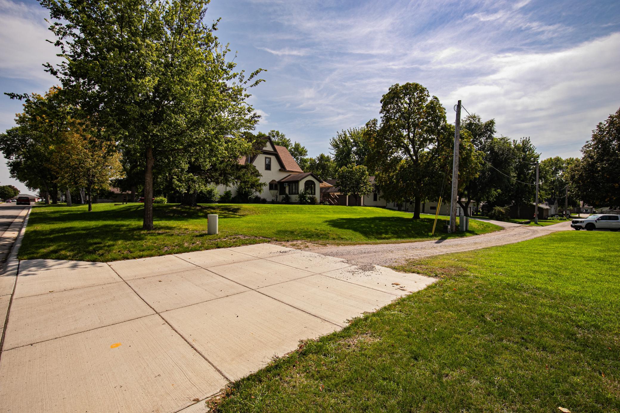 301 E Depue Avenue Olivia MN 56277