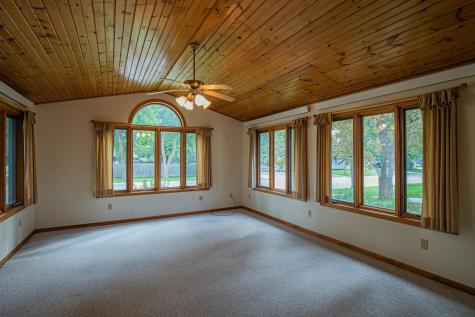 301 E Depue Avenue Olivia MN 56277