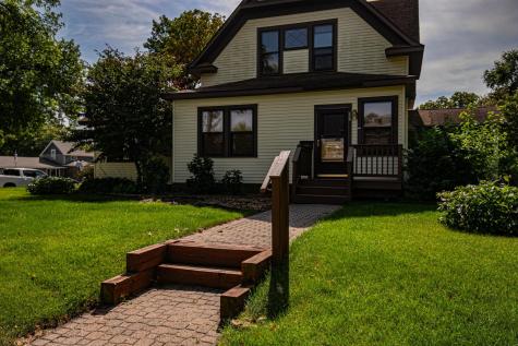 301 E Depue Avenue Olivia MN 56277