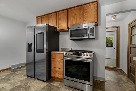 615 5th Avenue SW Hutchinson MN 55350