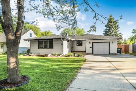 615 5th Avenue SW Hutchinson MN 55350
