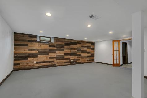 615 5th Avenue SW Hutchinson MN 55350