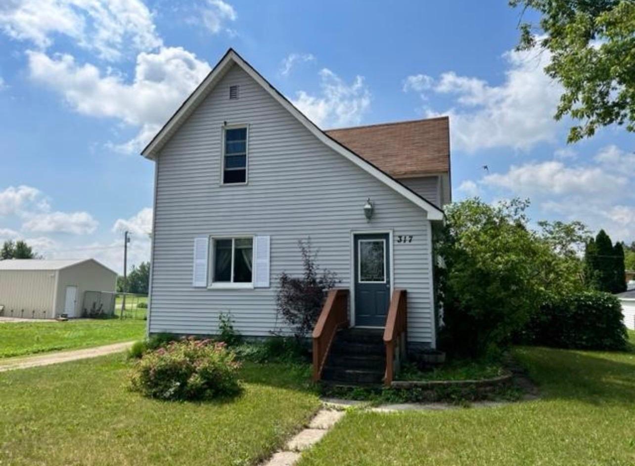 317 Minnesota Avenue E Sebeka MN 56477