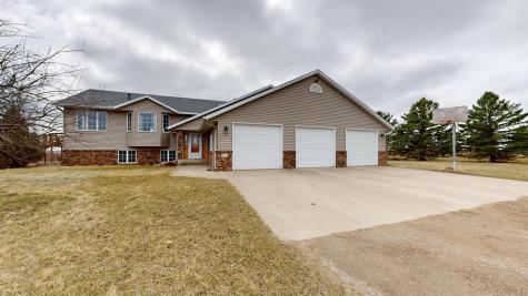 6335 1st Avenue W Willmar MN 56201