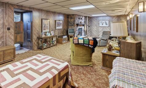 6 3rd Street Easton MN 56025