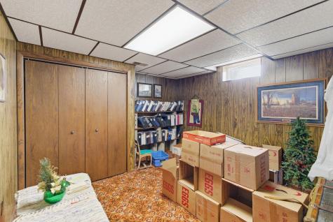6 3rd Street Easton MN 56025