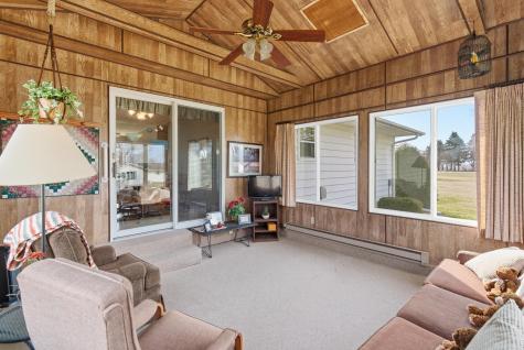 6 3rd Street Easton MN 56025