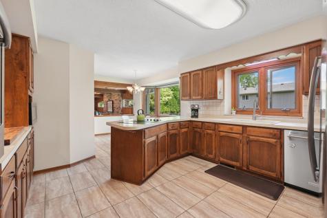 1473 Windemere Drive NE Fridley MN 55421