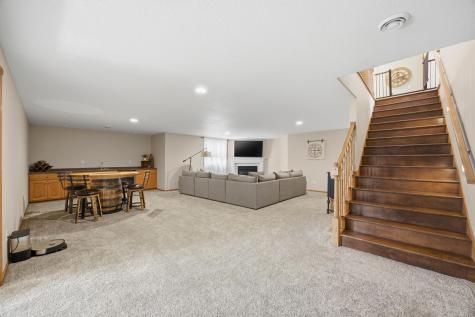 7209 Maple Lane Horace ND 58047