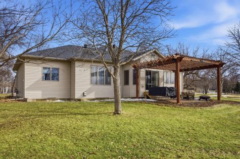 7209 Maple Lane Horace ND 58047