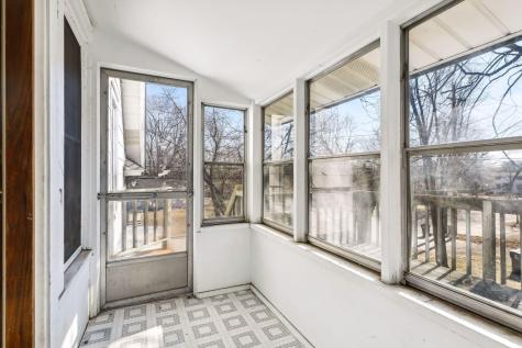 1282 Hewitt Avenue Saint Paul MN 55104