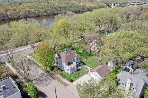 1633 E River Parkway Minneapolis MN 55414