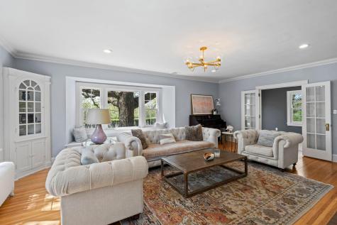 1633 E River Parkway Minneapolis MN 55414