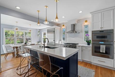 1633 E River Parkway Minneapolis MN 55414
