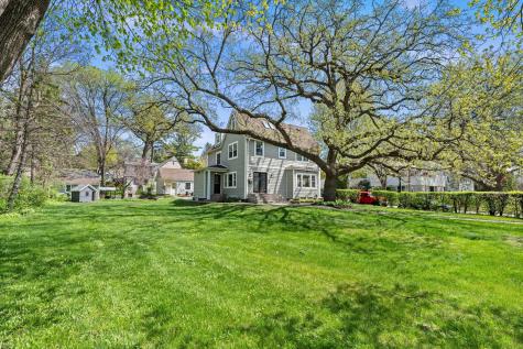 1633 E River Parkway Minneapolis MN 55414