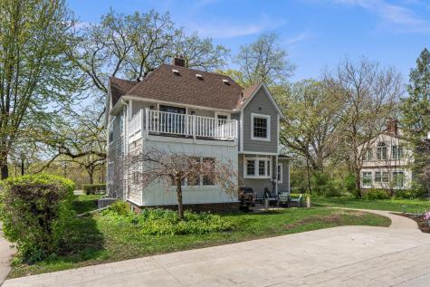 1633 E River Parkway Minneapolis MN 55414