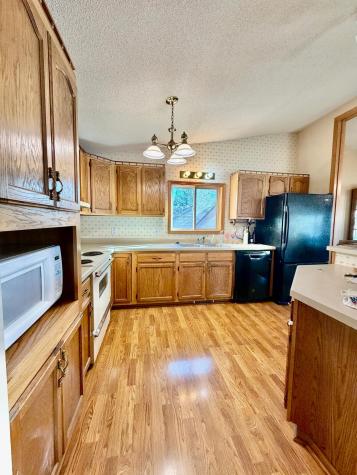52 Deer Path Road Tracy MN 56175