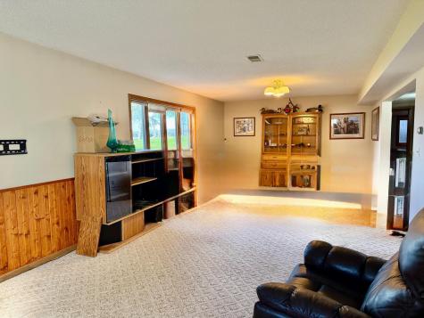 52 Deer Path Road Tracy MN 56175
