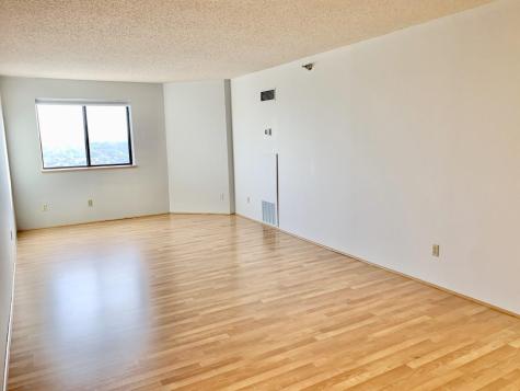 78 10th Street E Saint Paul MN 55101